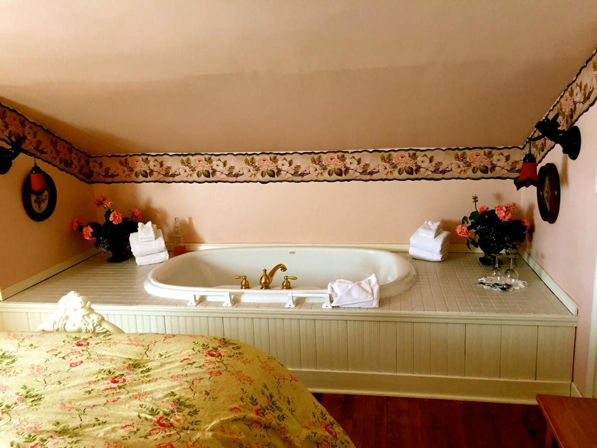 Annie Wiggins Guest House Galena Ngoại thất bức ảnh